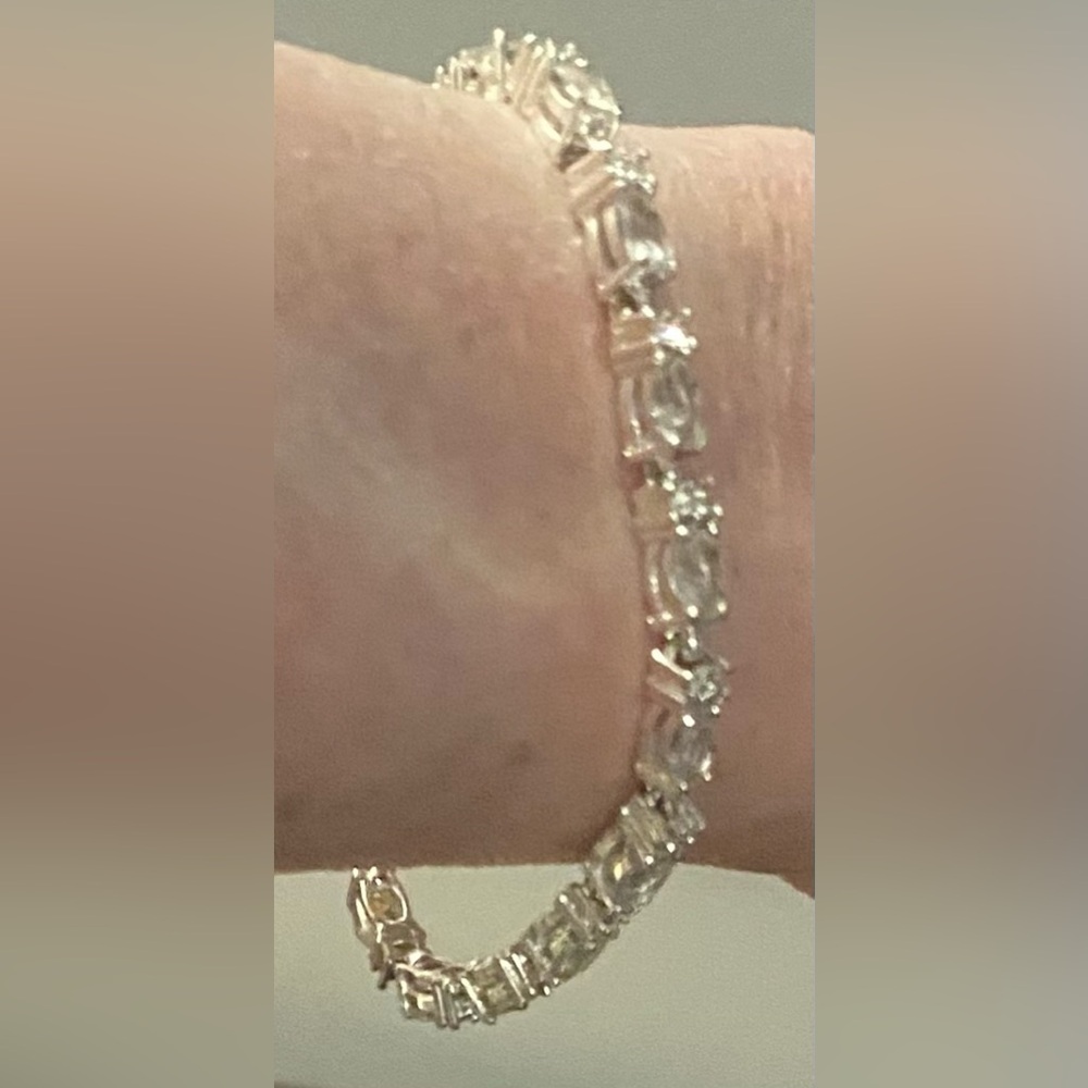 Vintage Avon #3 Tennis Bracelet (silver)